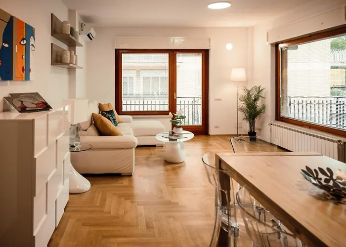 Dea Two Apartament *